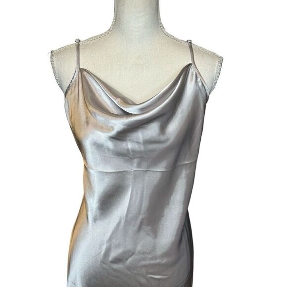 Bebe Women’s Satin Cowl Neck Slip Midi Dress Silver Fairy Size Large - Picture 6 of 9